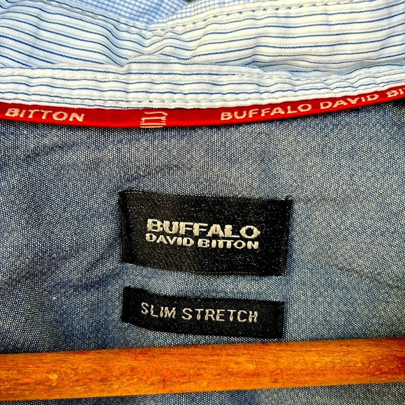 Buffalo 🦬 David Bitton button up men’s shirt - Picture 2 of 11